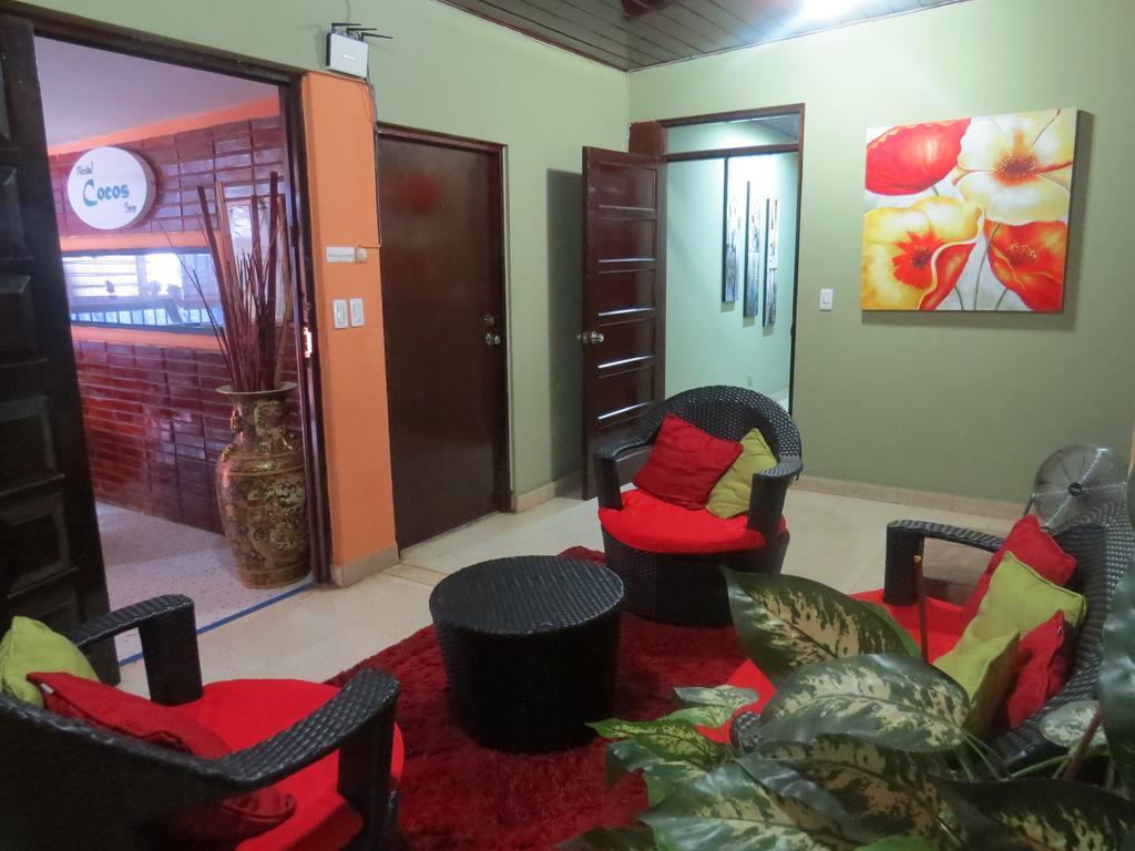 Hostal Cocos Inn Panama  Extérieur photo