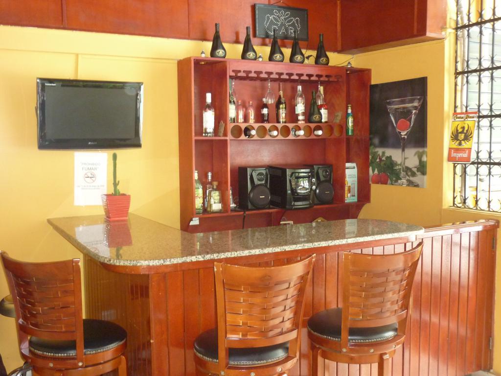 Hostal Cocos Inn Panama  Extérieur photo